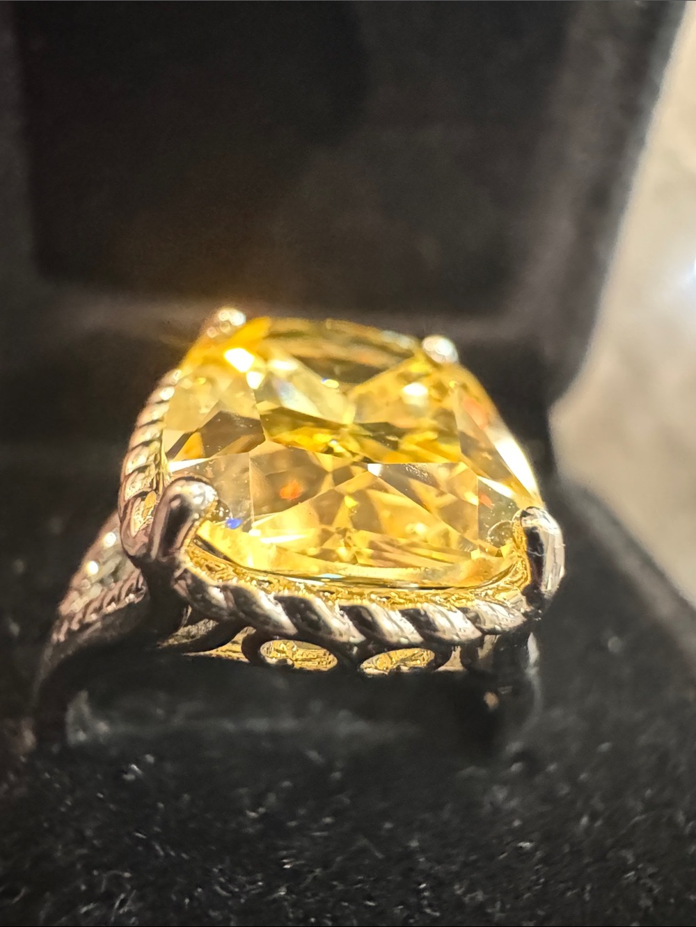 Yellow Cushion-Cut Cocktail Ring in Silver-Tone Setting- Citrine SIZE 8 - Picture 2 of 4